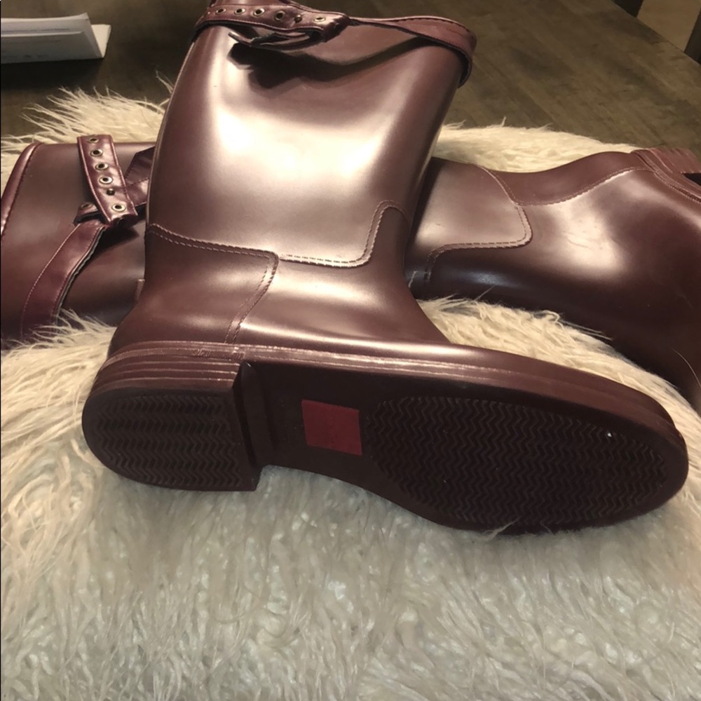 Burgundy Nine West Rain Boots